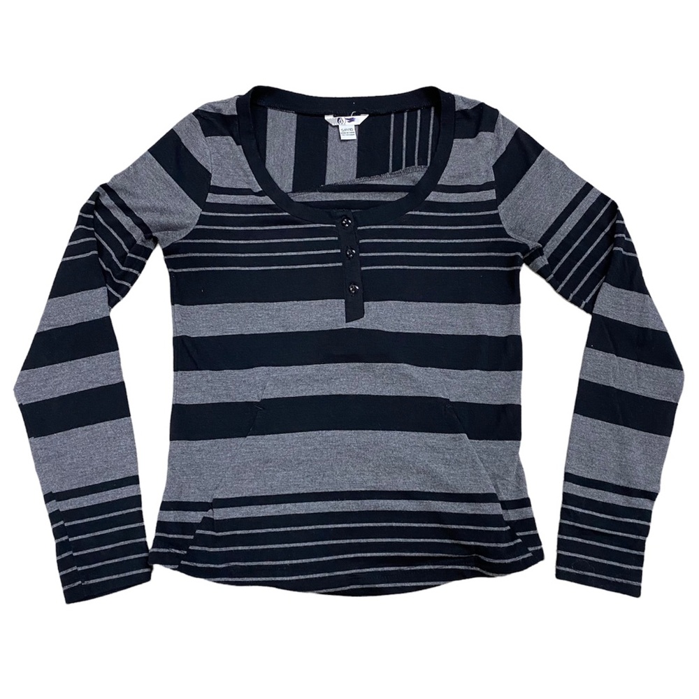 Volcom Long Sleeve Scoop Neck Shirt with Kangaroo Pocket, Black and Grey